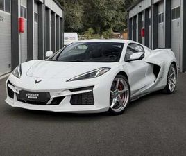 CHEVROLET CORVETTE C8 E-RAY COUPE 3LZ 6,2 L V8 HYBRID AT ...