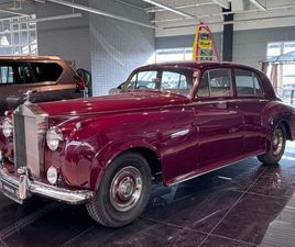 ROLLS-ROYCE SILVER CLOUD