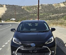 TOYOTA PRIUS C TOYOTA AQUA 1,5L 2021