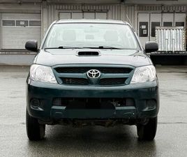 TOYOTA HILUX DOUBLE CABINE TOYOTA HILUX DOUBLE CABINE 2ÈME MAIN