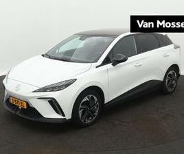 MG MG4 LONG RANGE LUXURY 64 KWH | NAVI | 360 CAMERA | LED KOPLAMPEN | APPLE CARPLAY | KEYLESS ENTRY & GO |