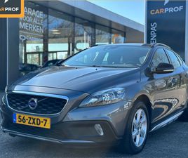 VOLVO V40 1.6 T4 CROSS COUNTRY MOMENTUM '' TREKHAAK - KEYLESS - CAMERA ''