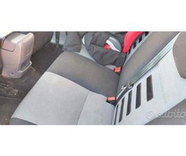 FORD FOCUS 2ª SERIE - 2011