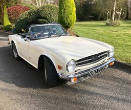 TRIUMPH TR6
