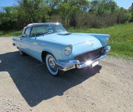 FORD THUNDERBIRD - 1957
