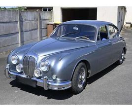 DAIMLER 2.5 V8 SALOON - 1965