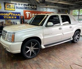 CADILLAC ESCALADE EXT USED 2004 CADILLAC ESCALADE EXT BASE