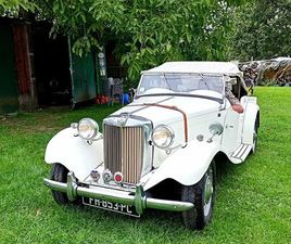 VOITURE DE COLLECTION MG