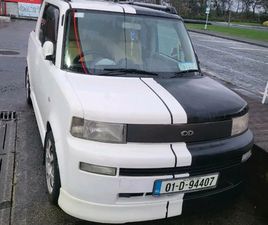 VINTAGE & CLASSIC CARS