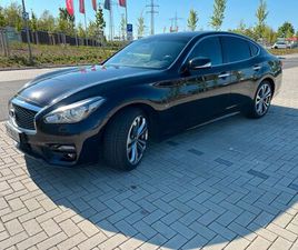 INFINITI Q70 37 V6 SPORT TECH