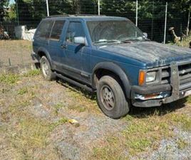 CHEVROLET BLAZER ② CHEVROLET S10 BLAZER V6 — CAMIONNETTES & UTILITAIRES — 2EMEMAIN