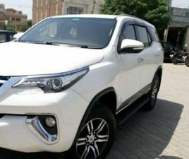 TOYOTA FORTUNER 3.0 4X2 AT 2014