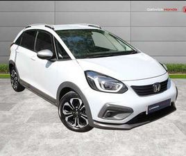 1.5 I MMD HYBRID CROSSTAR ADVANCE 5DR ECVT