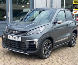 LIGIER BROMMOBIEL JS60 CHIC SUN AIRCO|STUURBEKRACHTIGING|