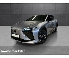 LEXUS RZ 300E FWD EXECUTIVE |