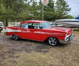 1957 CHEVROLET BEL AIR