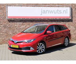 TOYOTA AURIS TOURING SPORTS TOYOTA AURIS TOURING SPORTS 1.8 HYBRID EXECUTIVE + PANORAMADAK + PDC