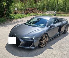 AUDI R8 COUPÉ V10 QUATTRO PERFORMANCE