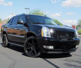 USED 2011 CADILLAC ESCALADE EXT BASE