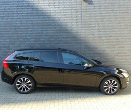 VOLVO V60 T3 VOLVO V60 KOMBI LINJE SVART AUTOM/LEDER/NAVI/PDC/AHK