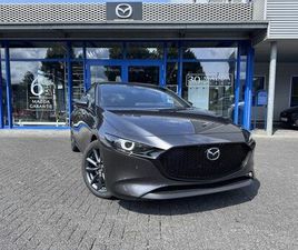 MAZDA 3 2.5L E-SKYACTIV G EXCLUSIVE-LINE BOSE 360 GRA