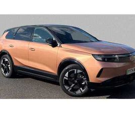VAUXHALL GRANDLAND 157KW ULTIMATE 73KWH 5DR AUTO [PANORAMIC ROOF]