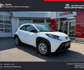 TOYOTA AYGO TOYOTA AYGO X-PLAY *CARPLAY*KAMERA*