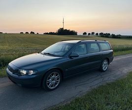 VOLVO V70 2 T5 TÜV 06/27 WIRD AM 30.12.2025 ABGEMELDET!