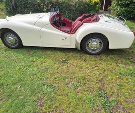 TRIUMPH TR3 TRIUMPH TR3A - 1960