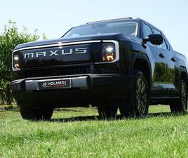 102.2KWH PREMIUM AUTO 4WD 4DR