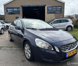 VOLVO S60 T3 VOLVO S60 - 1.6 T3 MOMENTUM