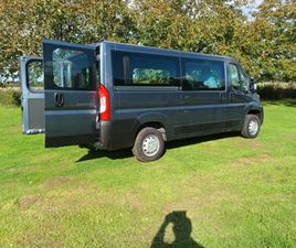 AUTO MOTO / VÉHICULE UTILITAIRE LÉGER