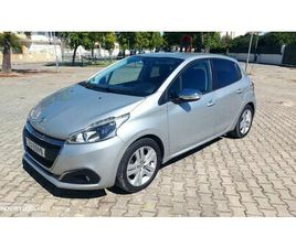 PEUGEOT 208 82 VTI STYLE