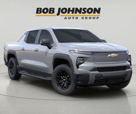 NEW 2025 CHEVROLET SILVERADO EV LT