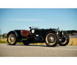 RILEY 9 1932 RILEY 9 VERT FONCÉ MANUEL, 4 VITESSES CONDUITE À DRO...