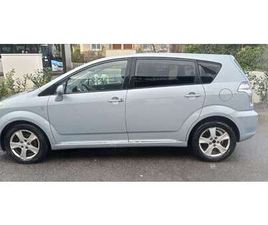 TOYOTA COROLLA VERSO, 5 PLACES, ESSENCE, FERMÉTURE CENTRALISÉE ET CLIMATISÉE 2005