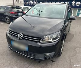 VOLKSWAGEN TOURAN VOLKSWAGEN TOURAN 1.6 TDI 105 MATCH 7PLACES GPS TOIT OUVRANT PREMIÈRE MAIN DISTRIBUTION REFAITE 10190