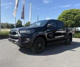 TOYOTA HILUX ② TOYOTA HILUX INVINCIBLE — TOYOTA — 2EMEMAIN