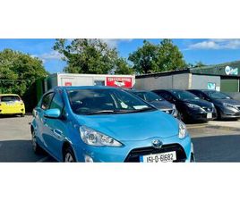 TOYOTA PRIUS C TOYOTA AQUA 2015