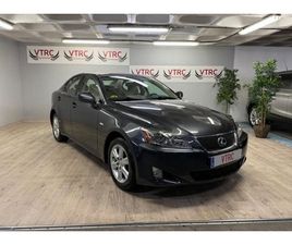 LEXUS IS IS 220D 220D