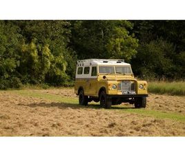 1973 LAND ROVER SERIES 3 JAUNE MANUEL, 5 VITESSES CONDUIT...
