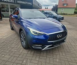 INFINITI QX30 INFINITI QX30 4X4,AHK,PANO,ALU,STANDHZG