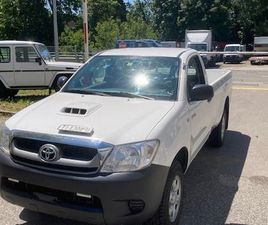TOYOTA HILUX 2.5D 4WD