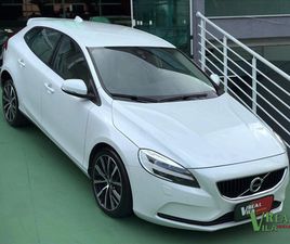 VOLVO V40 2.0 T4 MOMENTUM GASOLINA 4P AUTOMÁTICO