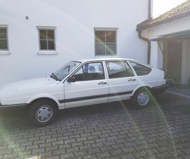 VW PASSAT B2 TYP 32B CL FLIEßHECK 1988 45.000 KM OLDTIMER 72PS