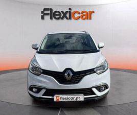 <LI CLASS=BREADCRUMBS-MODULE_LIST-ITEM__ZG-6Q RENAULT SCÉNIC 1.5 DCI LUXE EDC SS </OL>