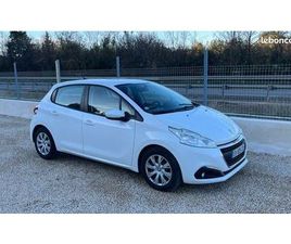 PEUGEOT 208 SOCIETE PEUGEOT 208 AFFAIRE 1.6 BLUEHDI 100 PREMIUM 1ERE MAIN
