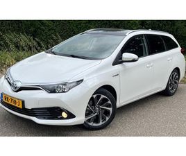 TOYOTA AURIS TOURING SPORTS TOYOTA AURIS TOURING SPORTS - 1.8 HYBRID NOW L PANODAK L TREKHAAK L ZEER MOOI L