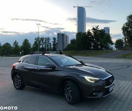 INFINITI Q30