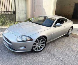 JAGUAR SÉRIE - XK V8 4.2 L COUPÉ